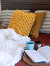 Load image into Gallery viewer, 16x16 Knit Pillow