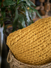 Load image into Gallery viewer, 24x24 Knit Pillow