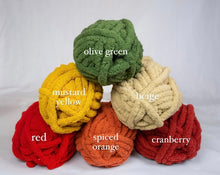 Load image into Gallery viewer, 12’ Round Knit Pillow