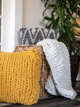 Load image into Gallery viewer, 24x24 Knit Pillow
