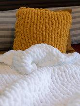 Load image into Gallery viewer, 16x16 Knit Pillow