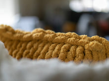 Load image into Gallery viewer, 18x18 Knit Pillow