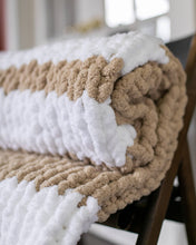 Load image into Gallery viewer, Chunky Knit Beige and White Striped Blanket