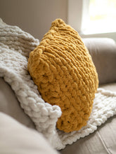 Load image into Gallery viewer, 18x18 Knit Pillow
