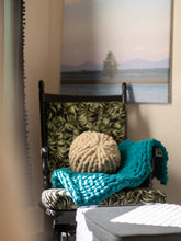 Load image into Gallery viewer, 12’ Round Knit Pillow

